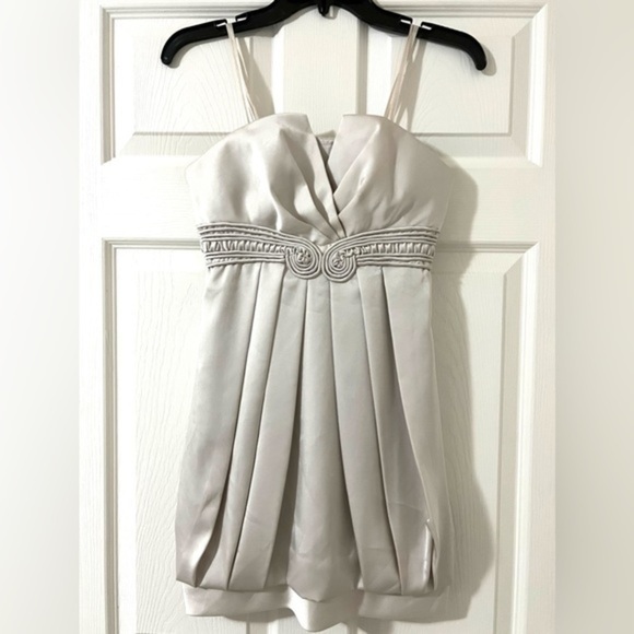 Gorgeous Bcbg Max Azria Y2k Formal Dress Size 0 Cream Nude Buff Champagne